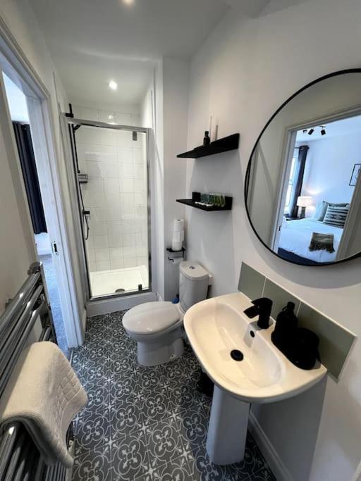 Central Chic 3 Bed, Great Location Winchester Extérieur photo