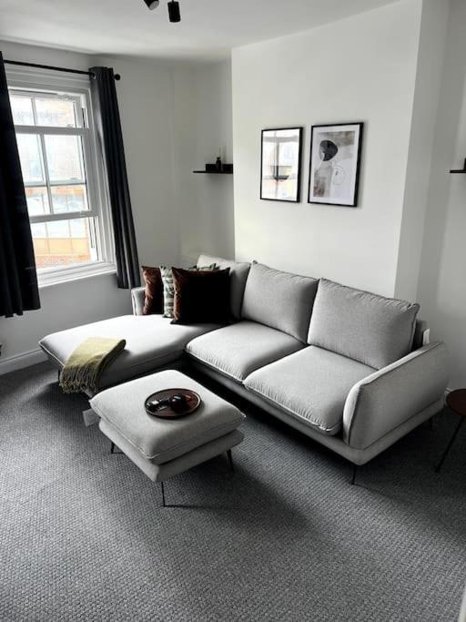 Central Chic 3 Bed, Great Location Winchester Extérieur photo